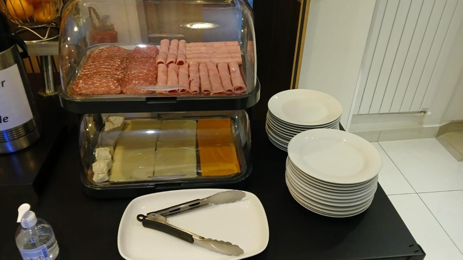 메리스 호텔 레푸블리크 파리 외부 사진